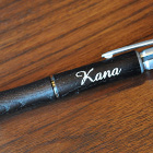 三色ボールペン