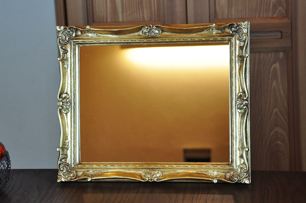 ミラー　壁掛けミラー　アンティーク　ゴールド