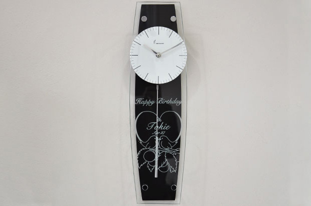 掛け時計　振り子　イメージ