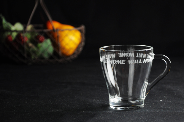 グラス　マグカップ　イメージ